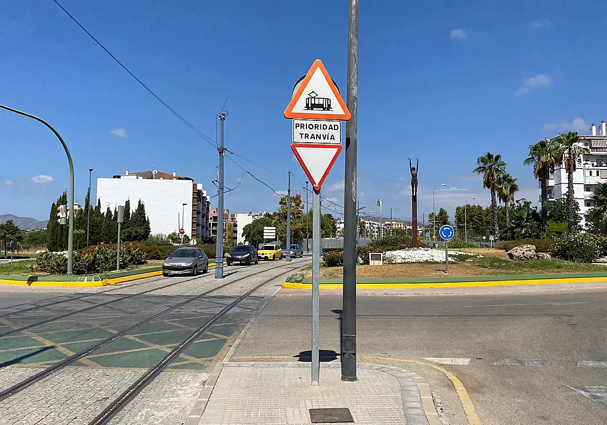 El tranvía veleño cumple veinte años sin una vuelta a la vista