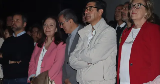 Un videomapping recorre los ocho siglos de la parroquia de Santa María la Mayor