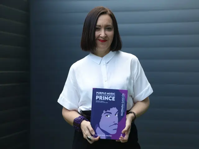 Una autora residente en Donostia analiza los primeros discos de Prince