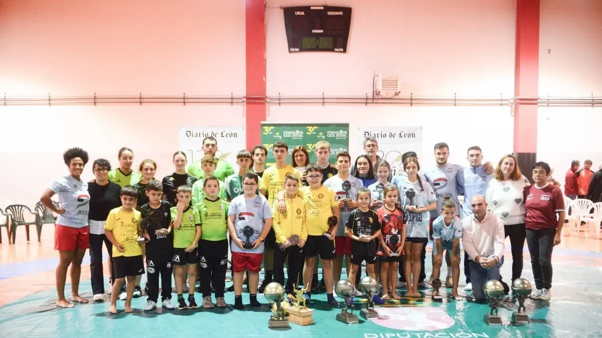 Riaño conquista el campeonato y García vuelve a reinar en la lucha leonesa