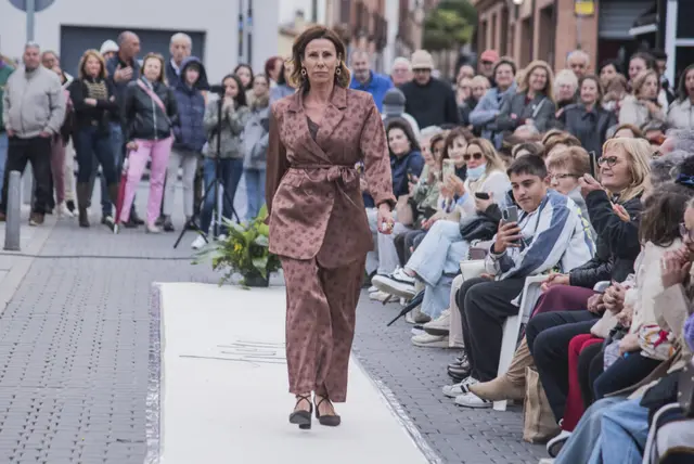 Avore lleva a sus desfiles en Tordesillas una temporada de contrastes