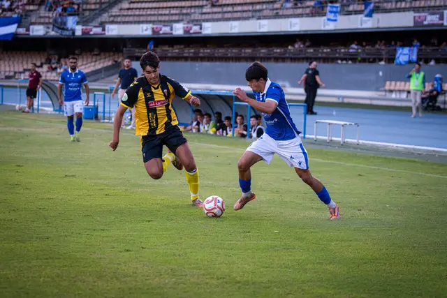 El Utrera alcanza el primer puesto y el Xerez DFC queda noveno