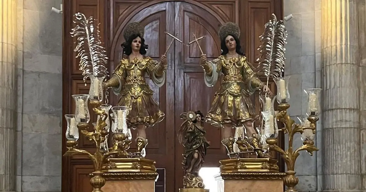 El relevo municipal de Cádiz que dejó fuera al nuevo alcalde en una visita a la Catedral