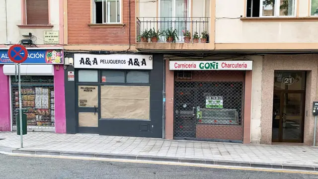 Los comercios tradicionales que aún mantienen actividad en la calle Guelbenzu