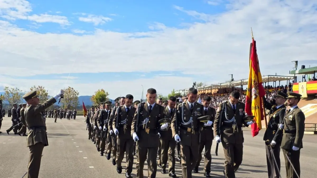 Talarn acoge la jura de bandera de 759 alumnos del Ejército de Tierra