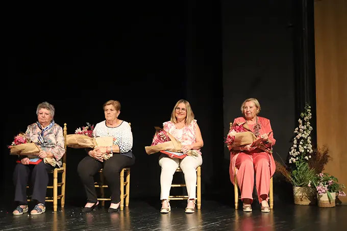 Álora homenajea a cuatro mujeres por su labor en el entorno rural
