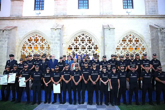 Jerez avanza en la convocatoria de 52 plazas para la Policía Local