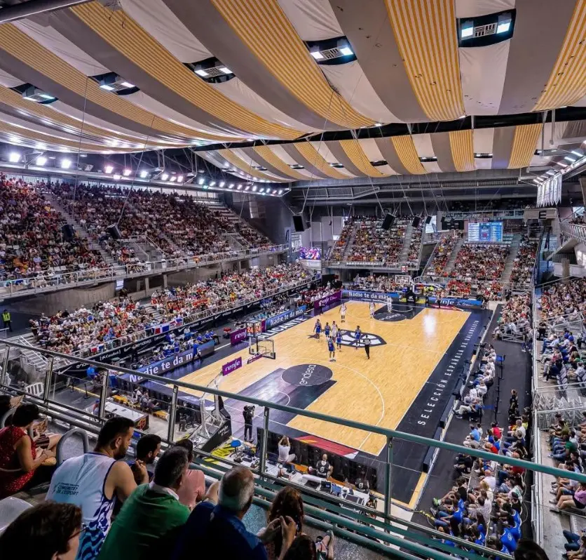 Alicante licita por 196.000 euros el cambio del parquet del Centro de Tecnificación