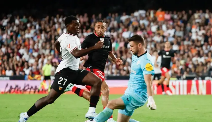 El Valencia y el Athletic reparten puntos en Mestalla y Gayà llega a los 350 partidos ligueros