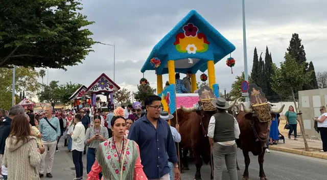 La romería de Valme reúne a miles de devotos en el camino a Cuarto