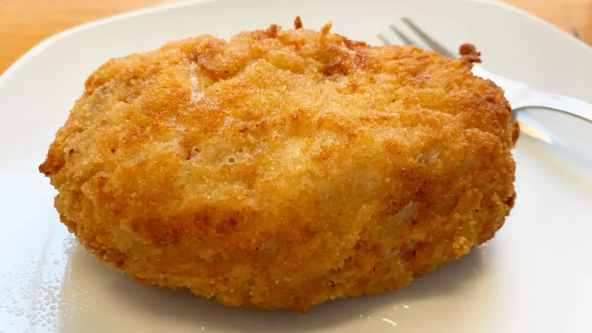 El bar Ary combina croquetas de jamón, cocina navarra y platos chinos en Pamplona