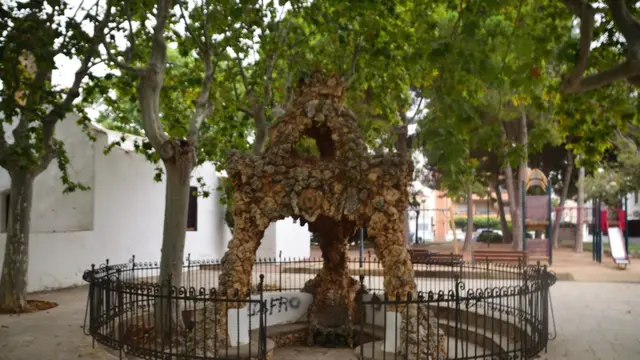 Reclaman proteger como patrimonio la fuente histórica de Sant Salvador