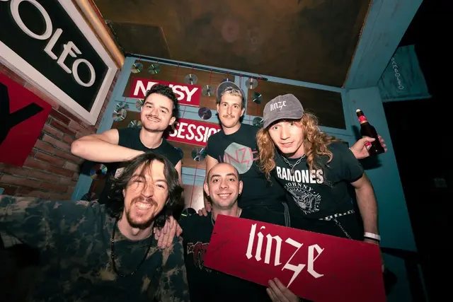 LINZE despide su recorrido por salas en una sesión musical en Cuenca