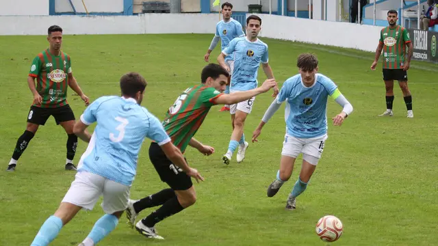 Reparto de puntos entre Viveiro y Vilalbés en el derbi de Tercera RFEF
