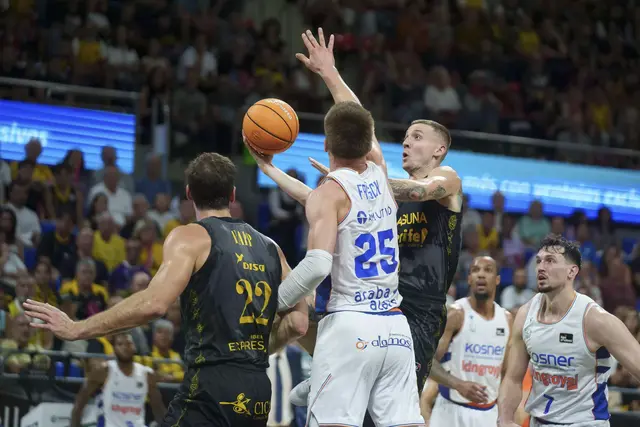 El Tenerife culmina la remontada frente al Baskonia con un final de partido certero