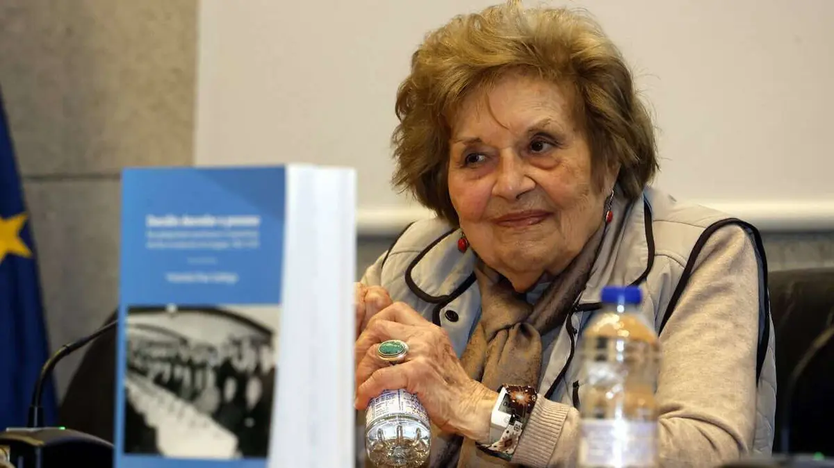 Samos dedicará su nueva sala multiusos a la activista cultural Yolanda Díaz Gallego