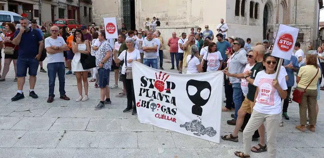 Cuéllar Stop Biogás cita a los vecinos en los Paseos de San Francisco