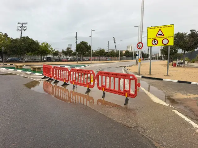 Torrent deja sin clases la jornada del lunes por la alerta naranja de lluvia