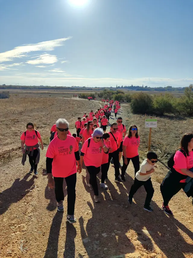 Una jornada teñida de rosa en Pedro Muñoz por el cáncer de mama
