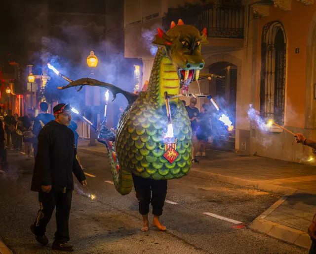 Constantí conmemora cuatro décadas de la Dragonina con una fiesta popular