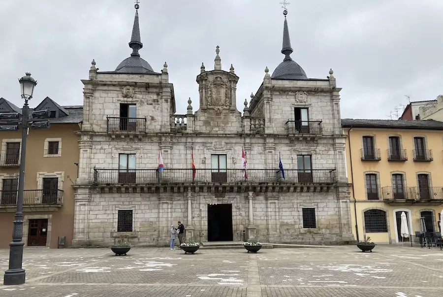 CSIF anuncia la recuperación de los reconocimientos médicos en el Ayuntamiento de Ponferrada