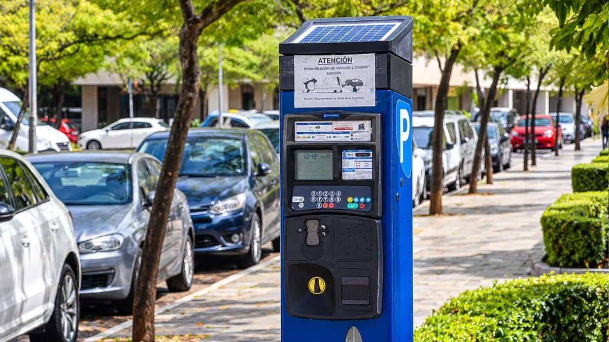 Jerez fija en 3,65 euros la anulación de denuncias por exceder el tiempo en zona azul