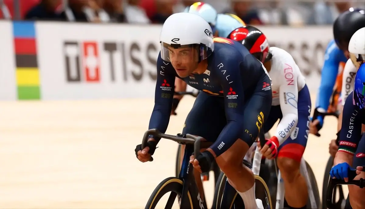 Sebastián Mora se queda a dos puntos del bronce en el ómnium de Shanghái