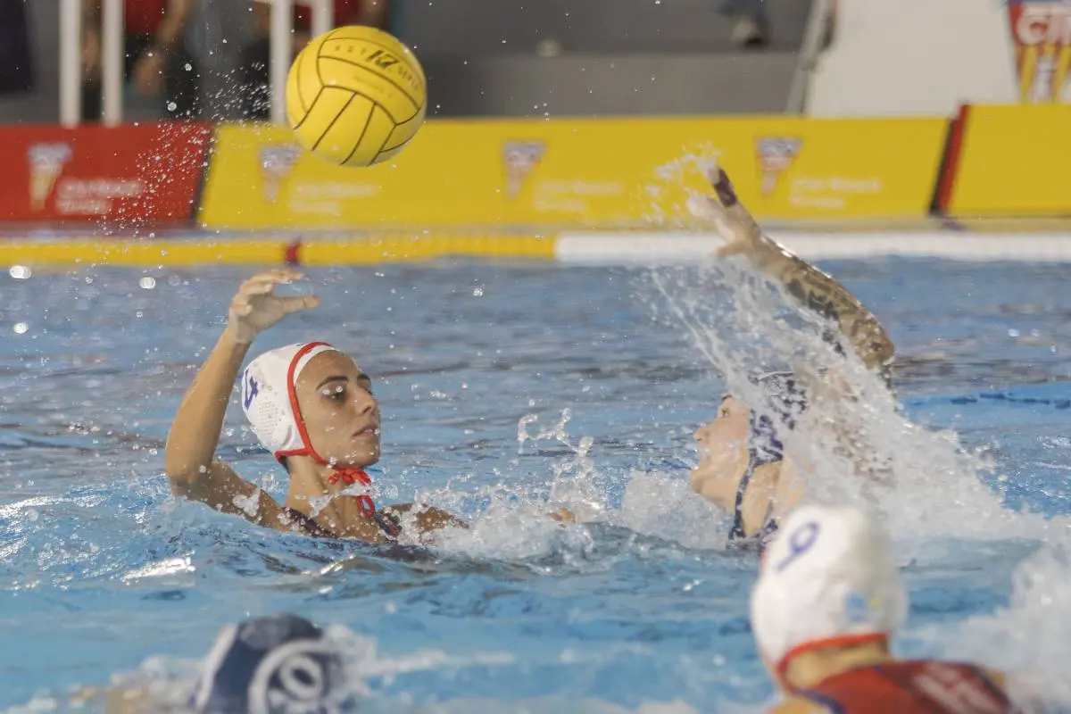 El Natació Terrassa sube al tercer puesto tras dos triunfos en la liga femenina