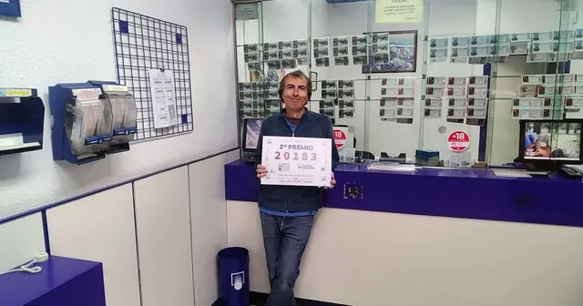 Catorce décimos del 20.183 reparten más de 168.000 euros en Ponferrada