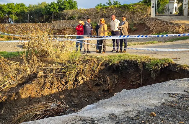 Motril interviene en el Llano de la Garnatilla tras los daños de la DANA Adam