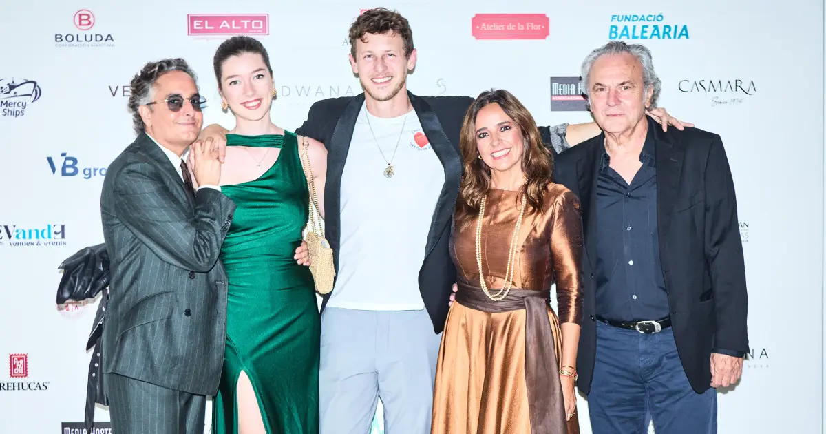 José Coronado, Carmen Alcayde y Josie coinciden en una gala solidaria en València