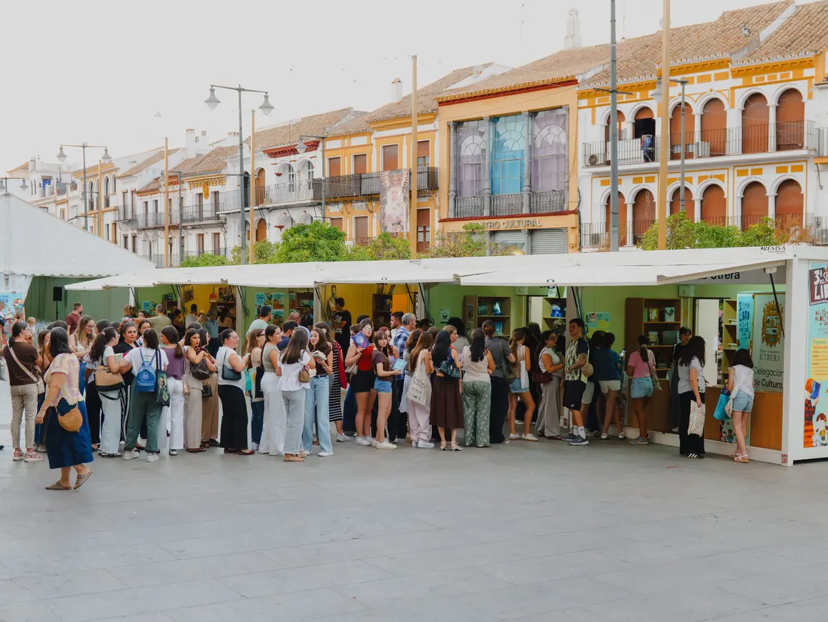 La Semana del Libro reúne a más de 500 asistentes en Utrera