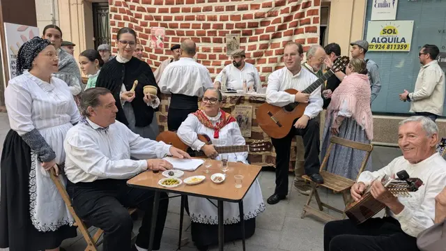 La Patrona de Don Benito pone fin a La Velá con su regreso a la ermita