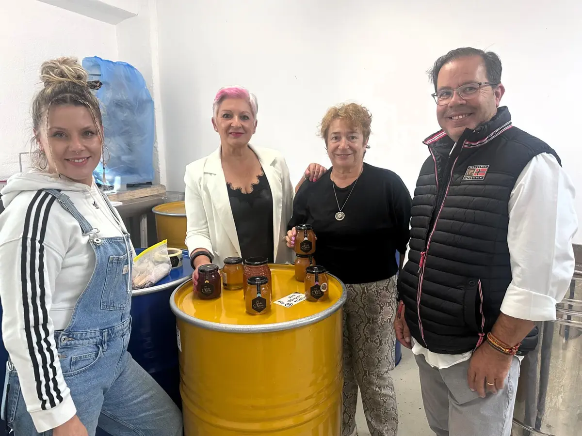 Una apicultora de Pioz, entre las cinco mujeres distinguidas en los premios rurales