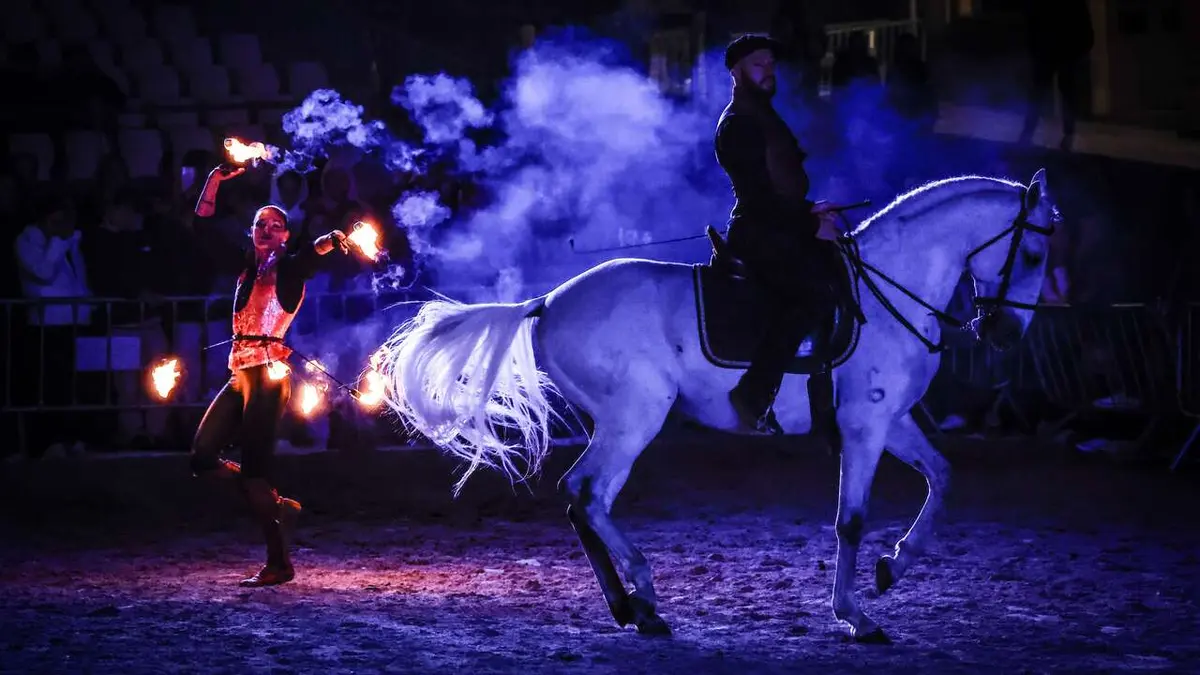 La doma nocturna vuelve a destacar en las fiestas de Mondoñedo