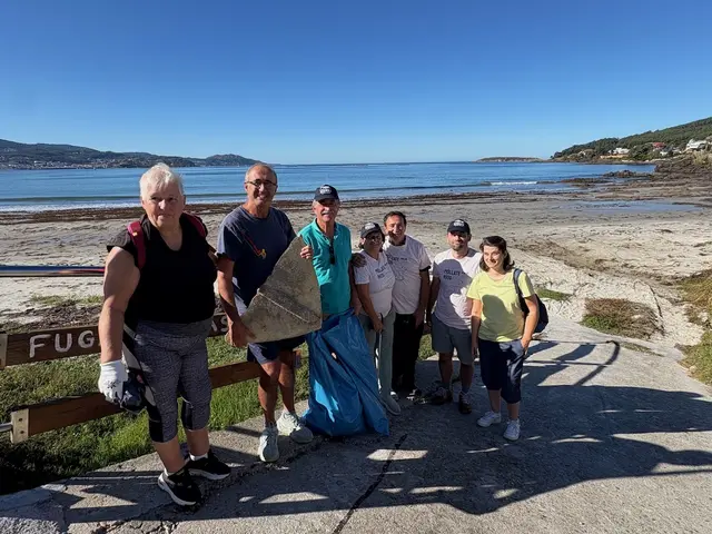 Una jornada ambiental recoge casi 20 kilos de residuos en A Madorra