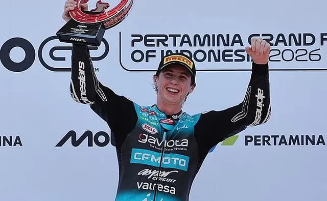 Máximo Quiles conquista el título mundial de Moto3 tras ganar en Indonesia