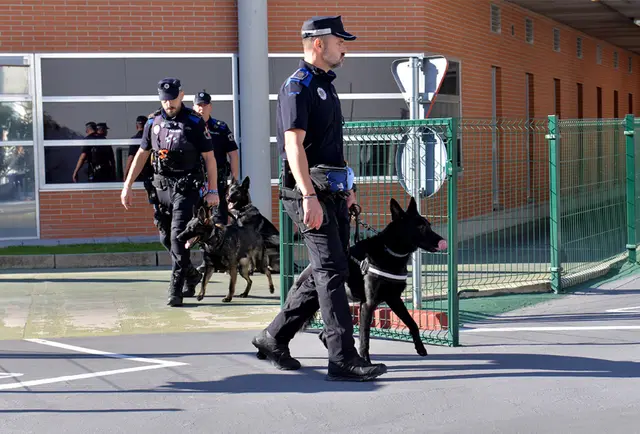 Valdemoro suma equipos caninos a los recursos de su Policía Local