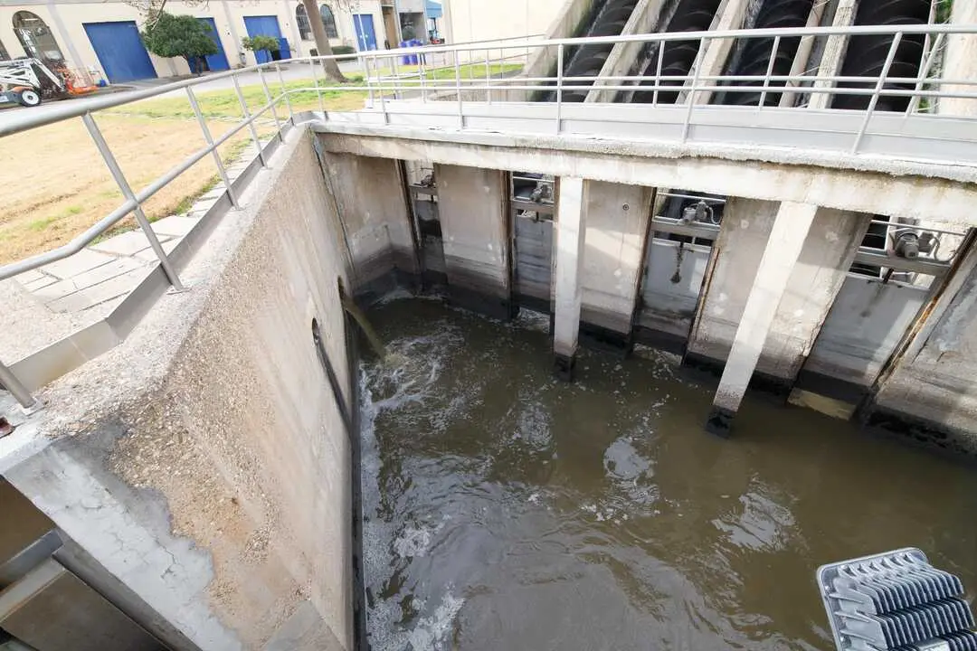 Posadas licita las obras de agrupación de vertidos y su futura EDAR
