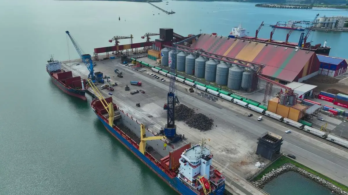 El puerto licita el diseño y la asistencia técnica para renovar Raos 5