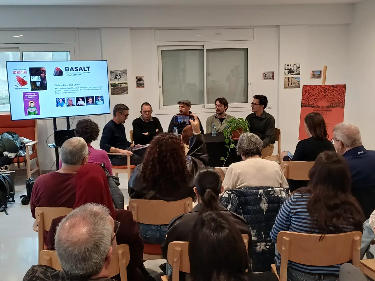El Festival BASALT reúne literatura y misterio en Sant Jaume de Llierca