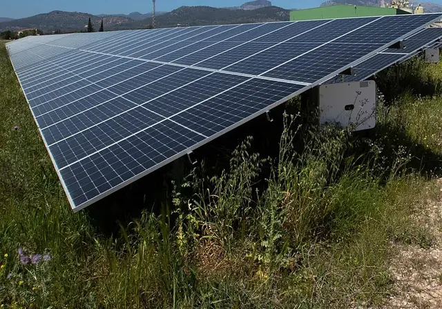 Nexum impulsa en Grado una planta solar con tres décadas de vida útil