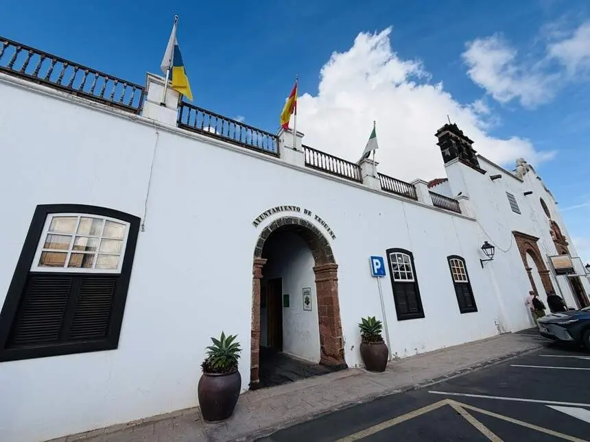 Teguise abre una convocatoria de 450.000 euros para el transporte del alumnado