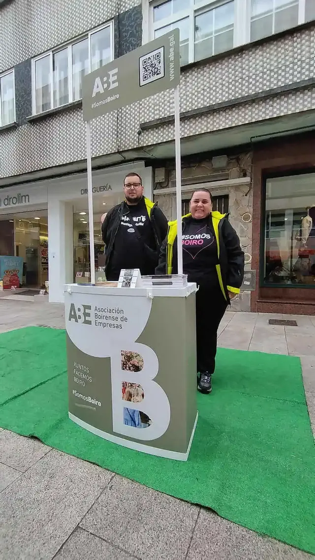 La ABE ofrece orientación para usar los bonos MercaNaVila en Boiro