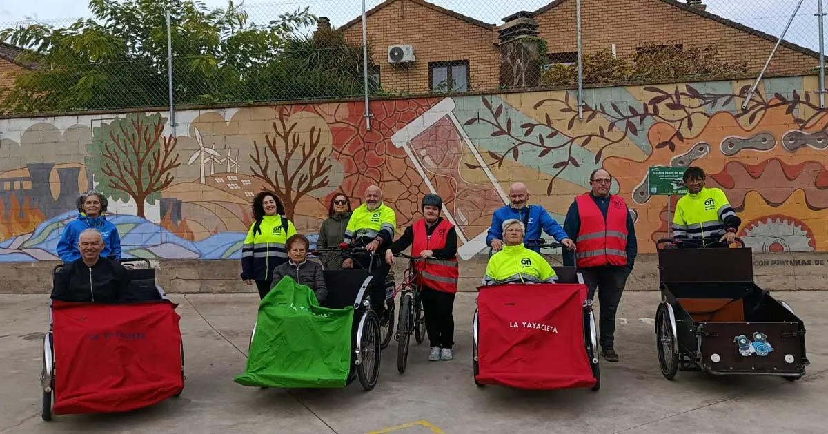 Bicycle Dutch se acerca en Corella al proyecto En Bici Sin Edad