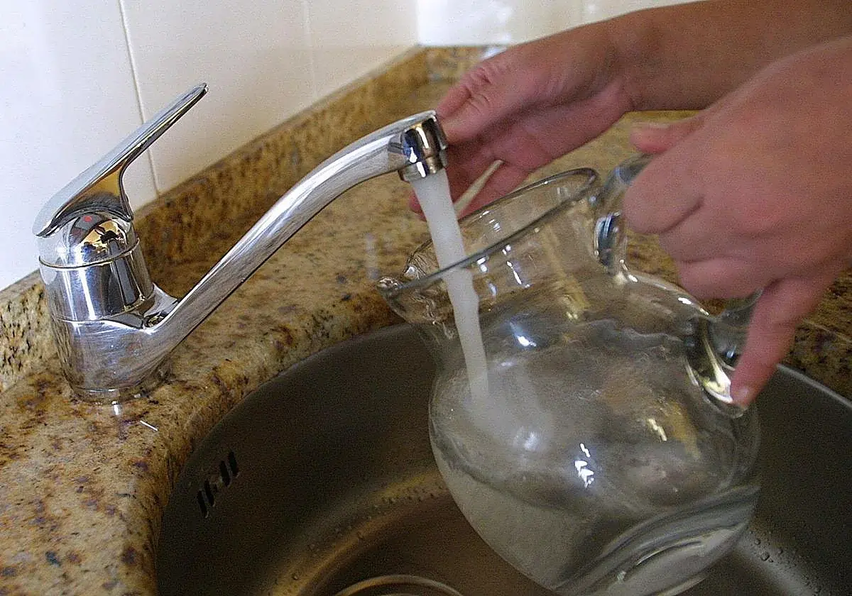 Amvisa plantea una subida de 28 euros en el precio del agua en dos años