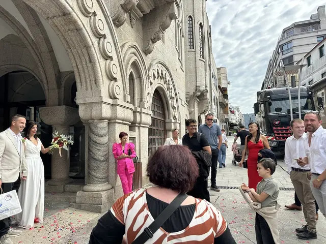 O Porriño celebra ocho bodas civiles en un solo fin de semana