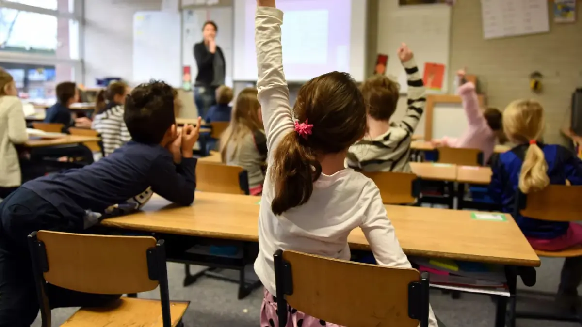 La aFFaC defiende reforzar la docencia compartida en las aulas