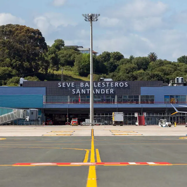 El aeropuerto de Santander se sitúa entre los cinco más puntuales del verano
