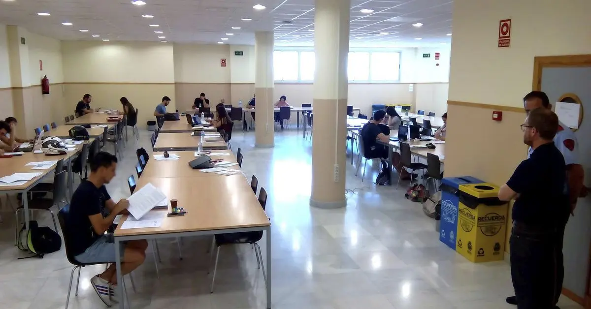 Las quejas por el calor persisten en una sala de estudios isleña